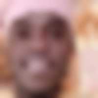 Une photo d’un participant qui veut faire connaissance et se marier